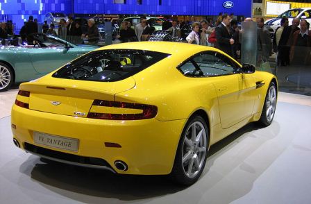 Vantage V8 10